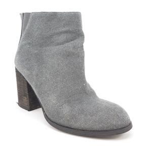 Ecote Gray Canvas Heeled Ankle Boots Size 7.  B74